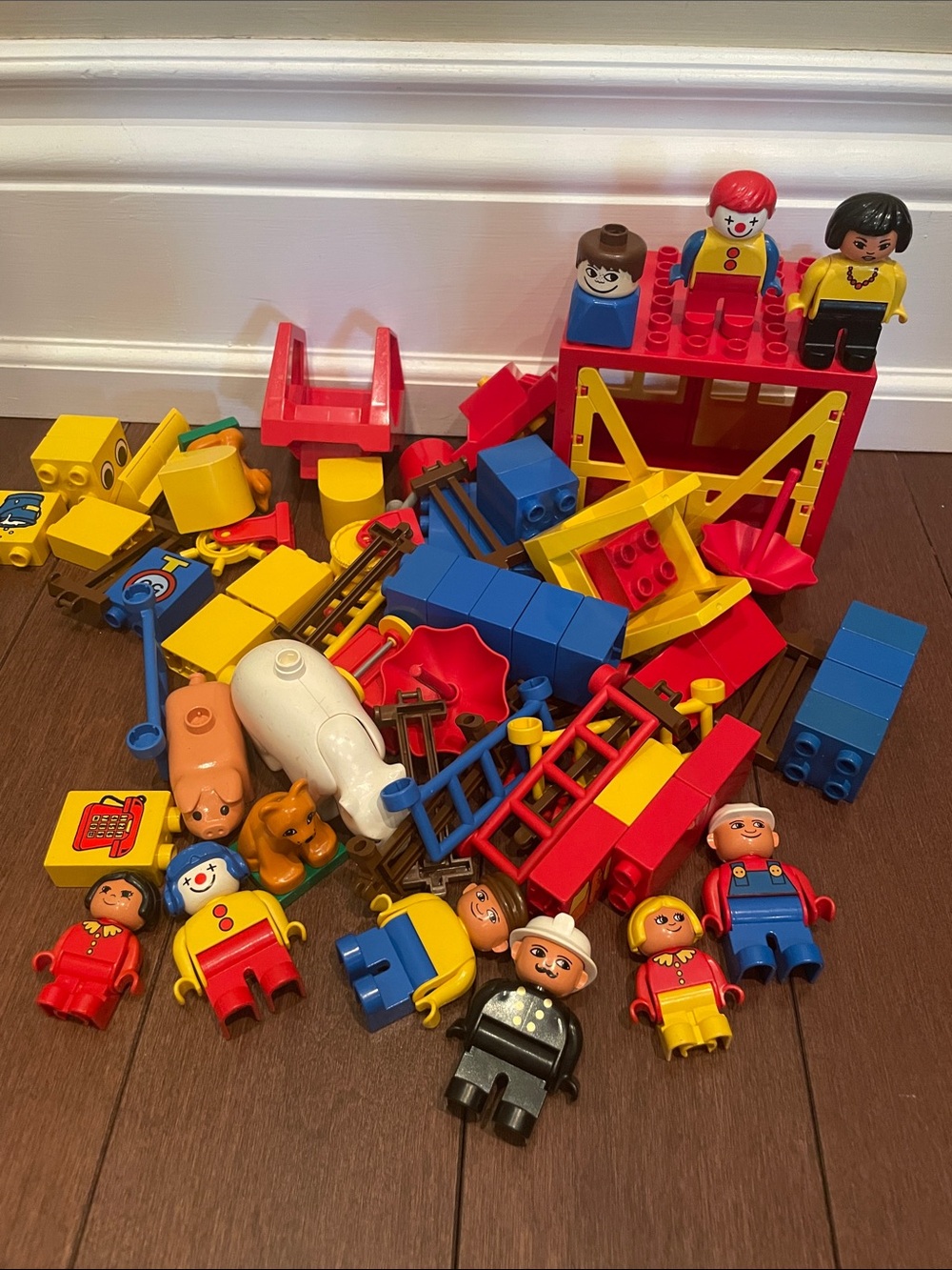Duplo Classic Large Building Block Playset - Red, Yellow & Blue